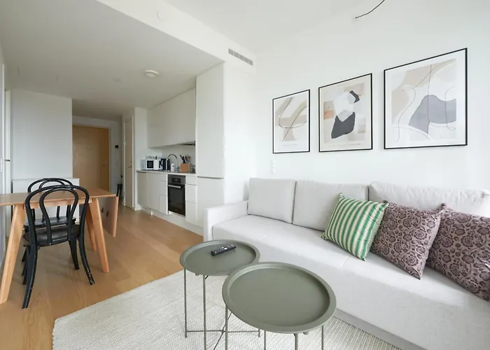 Aday - Modern Cozy And Functional 1 Bedroom Apartment *